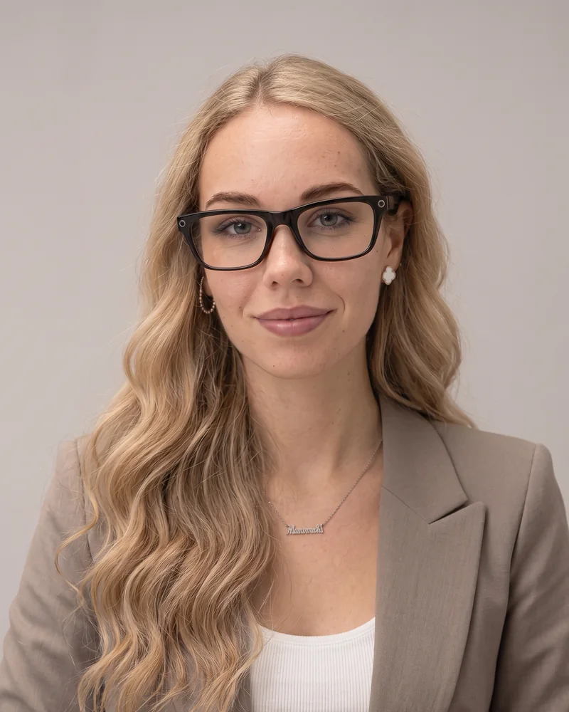 Alexandra, Founder, Marketing & Public Relations